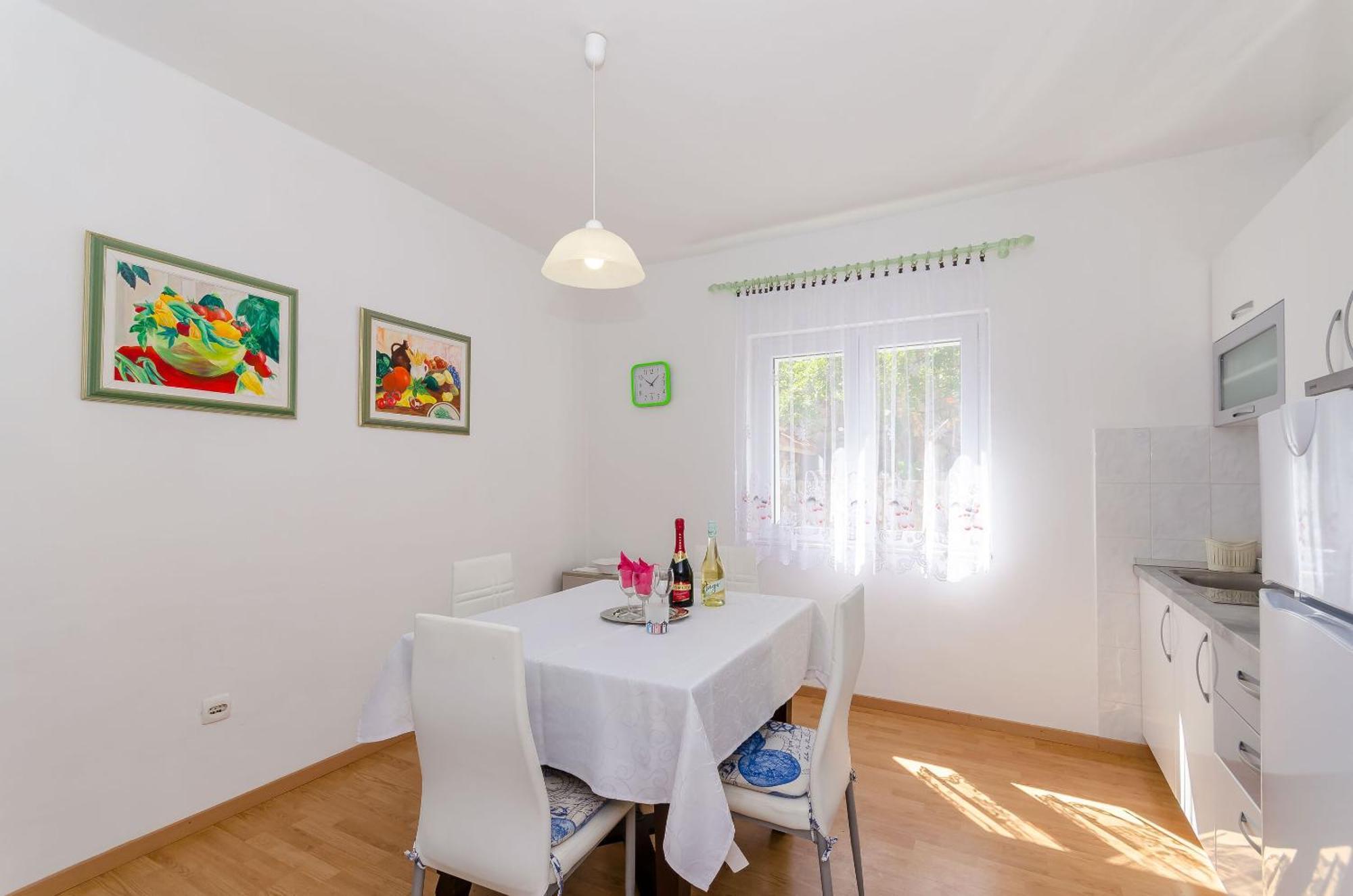 Apartments Jakov Jelsa  Exterior foto
